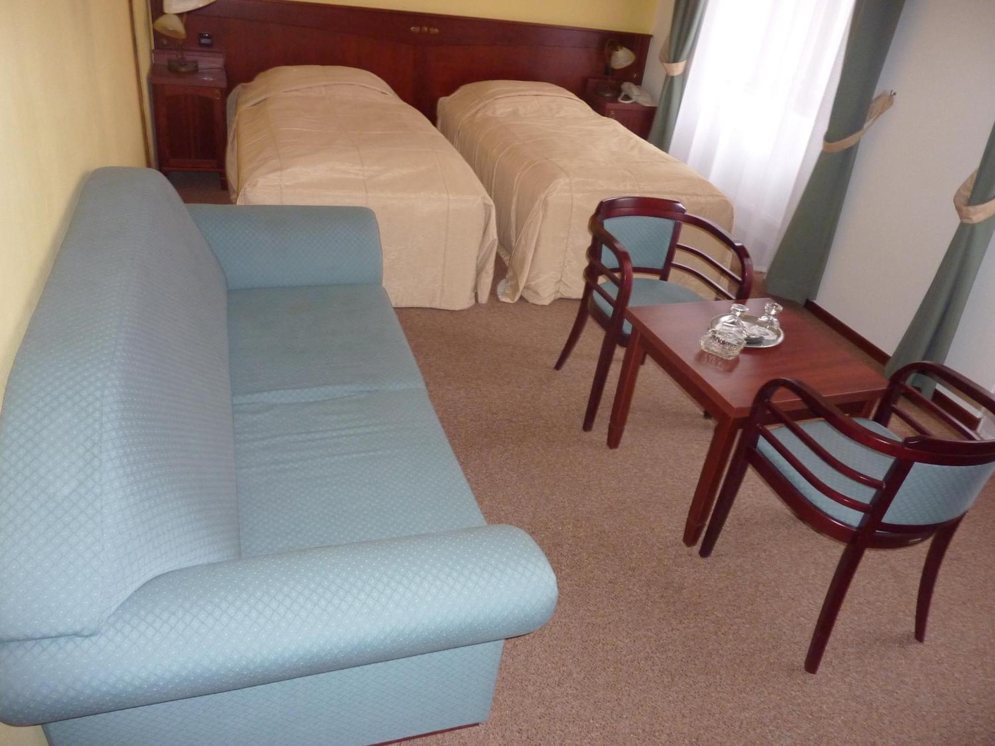 Grandhotel Garni ยีห์ลาวา ภายนอก รูปภาพ